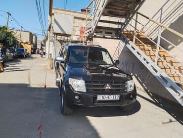 lapet qoşqu: Mitsubishi Pajero: 3 l | 2007 il 343000 km Ofrouder/SUV — 5