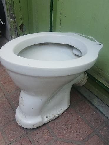 2 ci el ucun unitaz satilir. Real alicilar əlaqə saxlasın. Watsap