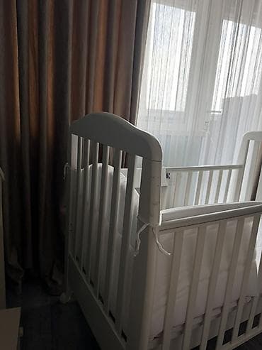 usaq besik: Oğlan və qız üçün, Dördbucaq, Beşik, Dəst ilə, Matras ilə, Yellənmə mexanizmsiz — 6