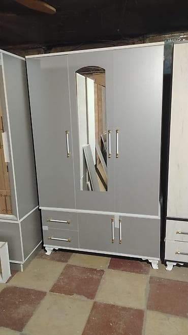 qapi avropa: Yeni, 3 qapılı, Güzgülü, Boz, Digər material, Açılan, Düz dolab — 1