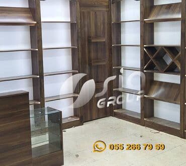 Bizdən təklif almadan vitrin sifariş verməyə tələsməyin. Biz sizə ən