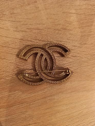 canta teze: Original Chanel broş . 2015-ci Payız kolleksiyası.Arxasında Logosu — 3