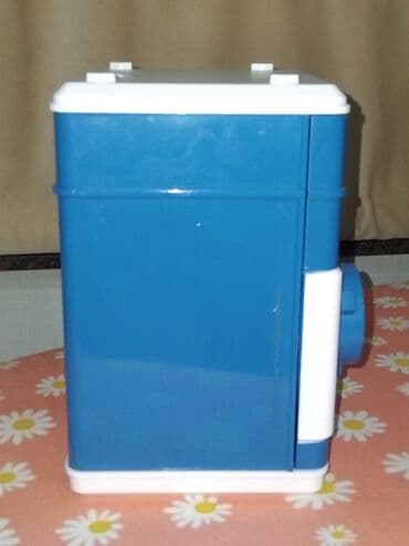 göy seyfe: Uşaq üçün elektron seyf-kasa - Rəng: mavi/ağ plastik korpus - Yuxarı — 2