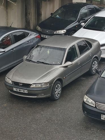 Opel Vectra: 2 l | 1997 il 500000 km Sedan