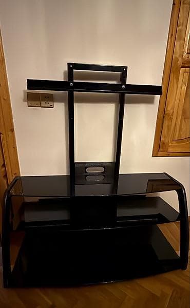 iş stolu: TV stendi və universal asqı sistemi - Qara şüşə rəflərlə metal — 1