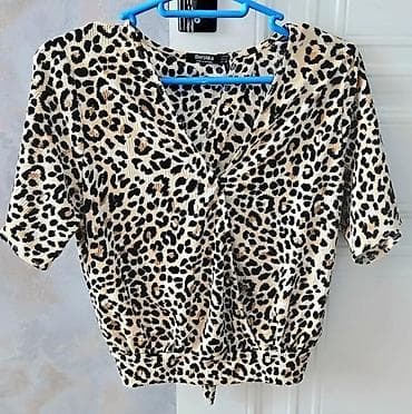 Мужское поло, Bershka, M, цвет - Бежевый at lalafo.az Мужское поло, Bershka, M, цвет - Бежевый