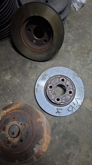 w211 disk: Məhsul: Toyota Prius 30 kuza apornu (ön/arka komplektlər) Prius 30 — 1