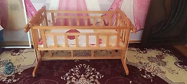 Beşiklər: Oğlan və qız üçün, İşlənmiş, Beşik, Yellənmə mexanizm ilə — 1