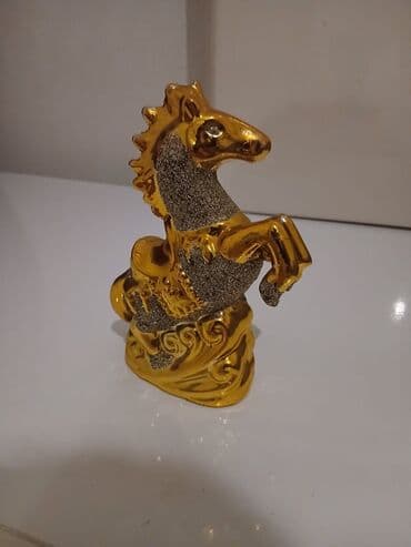 ağ at şəkilləri: Fiqur, Keramika, rəng - Qızılı — 1