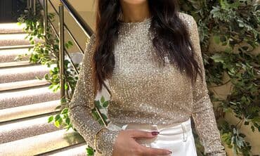 1dəfə geyilib 
Piserli modeldi
S razmer