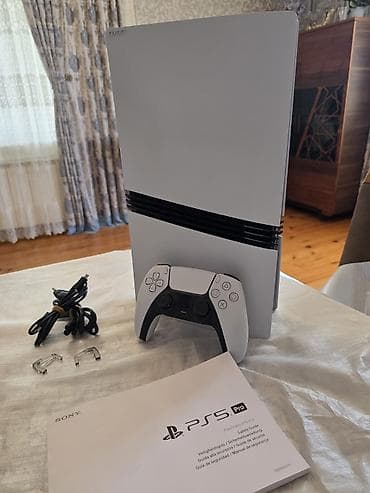 ps 5 pro: 1 ay deyil Almanyadan resmi Sony magazasindan almişam herşeyi usdunde — 1