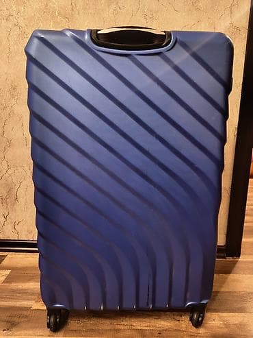 Çamadanlar: Böyük ölçülü sərt korpuslu səyahət çamadanı olculeri uzunlugu 76 eni — 2