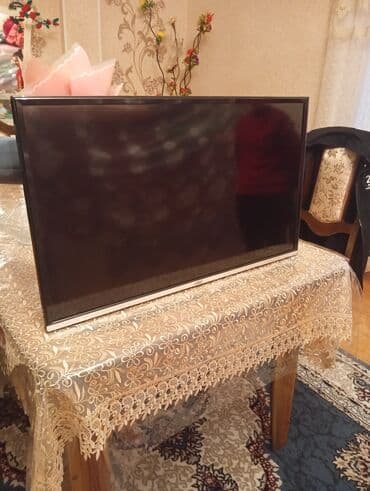 ucuz notebook tavsiye: İşlənmiş Televizor Artel LED ekran 32" HD (1366x768), Ünvandan götürmə — 2