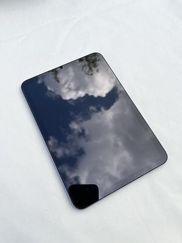 kamera monitörü: Apple iPad mini 6 planşeti – bənövşəyi rəng Xüsusiyyətlər: - Yastı — 7