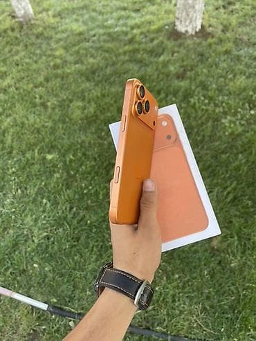 IPhone 17 Pro Max, 512 GB, Narıncı, Zəmanət, Simsiz şarj, Face ID — 3