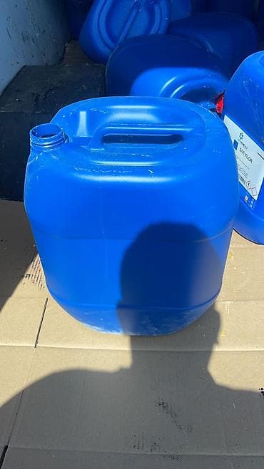 islenmis sifer: Бак, Пластик, 25 л. л, Б/у, Самовывоз — 1