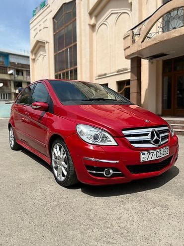 tekeri: Mercedes-Benz B 180: 1.7 l | 2010 il Hetçbek — 2