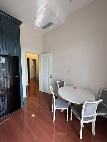 sultan divan: İcarəyə verilir 4 otaqlı yeni tikili 154 m², Ağ şəhər q. Kateqoriya — 10