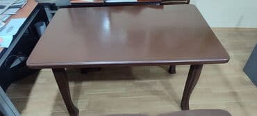 mətbəx masa dəsti: Qonaq otağı üçün, İşlənmiş, Açılmayan, Dördbucaq masa, 4 stul — 1