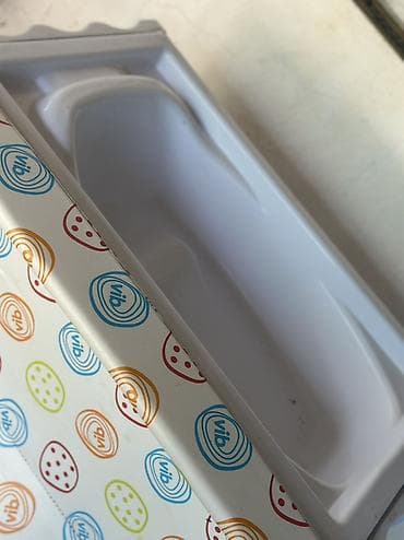 Uşaq üçün hamam və alt dəyişmə masası – VIB dizaynı - 2-si 1-də — 3