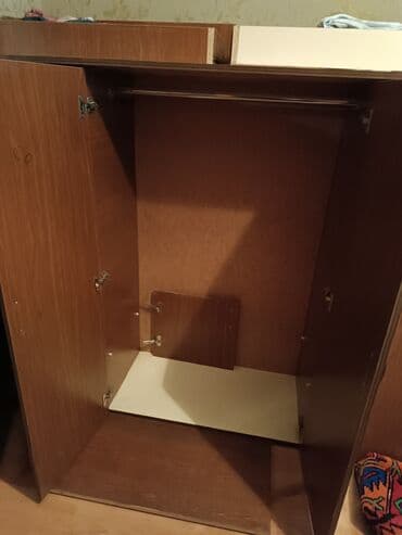 Seyflər: Qarderob, paltar dolabı — 3