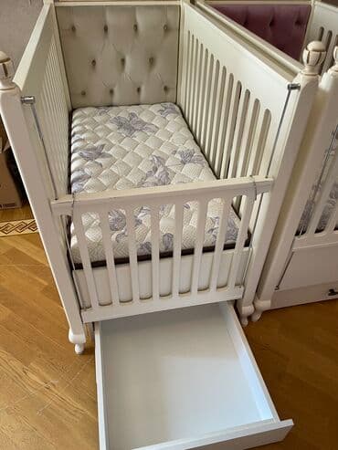 uşaqlar üçün dərin boşqablar: Oğlan və qız üçün, İşlənmiş, Beşik, Matras ilə — 4