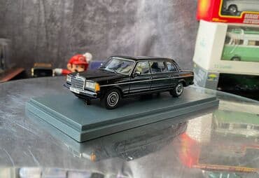 metbex tavan modelleri: Коллекционная модель Mercedes-Benz 240D V123 limousine black 1978 NEO — 16