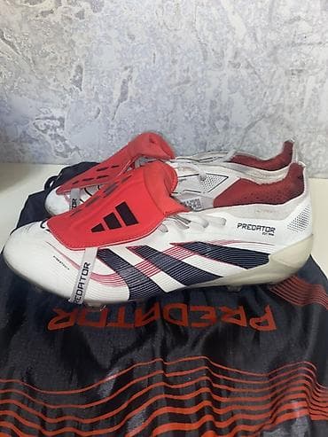 ag krasovka: Məhsul: Adidas Predator kramponları Cəmi 4 oyuna geyinilib ayağıma — 1