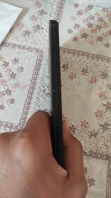 xiaomi redmi note 8 satilir: Redmi 4, 32 GB, rəng - Qara, Qırıq — 4