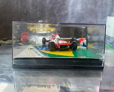 inmotion v8: McLaren, 1993 il, 1:43, Dəmir, Ödənişli çatdırılma — 10