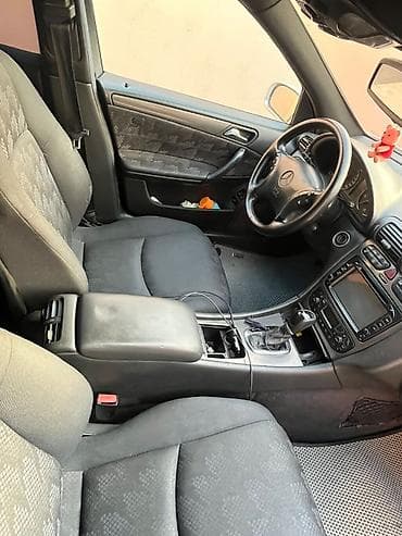 Nəqliyyat: Mercedes-Benz C-Class: 3.2 l | 2003 il Sedan — 3