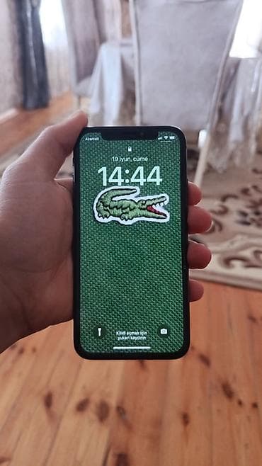xbox one pultu: IPhone X, 256 GB, Qara, Simsiz şarj — 3