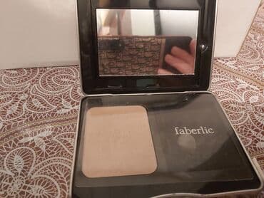 набор для проблемной кожи: Faberlic makiyaj dəsti Tərkib: - Kompakt pudra – güzgülü qutuda — 1