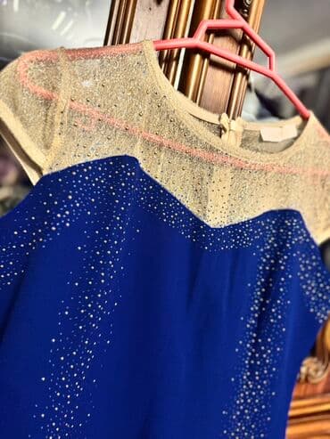 sifon koynekler: Zərif kokteyl/gecə geyimi - Rəng: safir mavisi gövdə, şampan-qızılı — 2