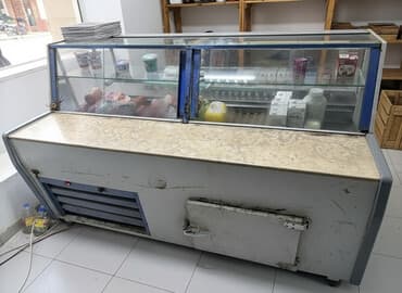 dükkan vitrinleri: Soyuducu vitrin – ət və süd məhsulları üçün - Tip: Üfüqi, sərgiləmə — 1