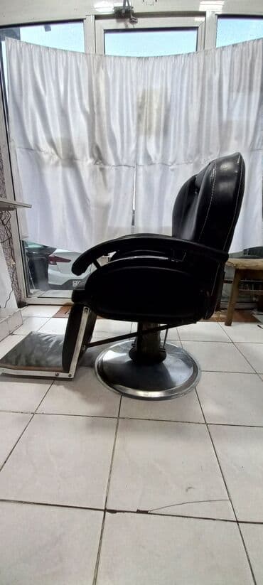 salon ucun canaq: Bərbər/kosmetoloji kreslosu - Rəng: qara, ağ tikişli - Yumşaq — 3