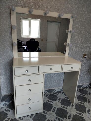 раскладные кресла в баку: Новый, Стол для макияжа, С зеркалом — 3