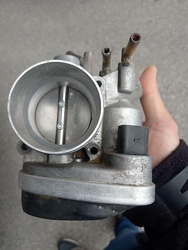 VW/Audi qaz klapanı (Throttle Body) - Orijinal Alman istehsalı: Made at lalafo.az VW/Audi qaz klapanı (Throttle Body) - Orijinal Alman istehsalı: Made