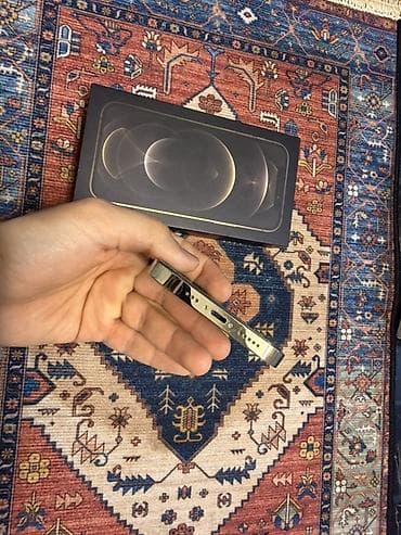 iphone 12 mini satilir: IPhone 12 Pro, Qızılı, Face ID — 4