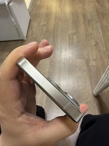 scanner: IPhone 15 Pro, 256 GB, Natural Titanium, Barmaq izi, Face ID — 7
