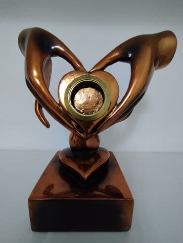 Cinslər və şalvarlar: Suviner Dəmirdən hün 25 sm dəyərindən aşağı satılır — 1