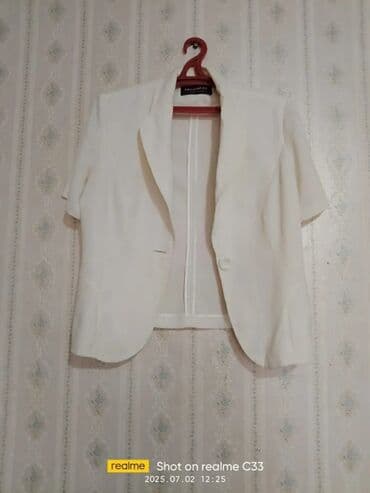 kreditle qizil almaq 2021: Qısaqol ağ blezer/jaket - Brend: MisoMis (etiketdə göstərilib) - — 1