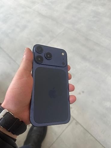 IPhone 11, Blue Titanium