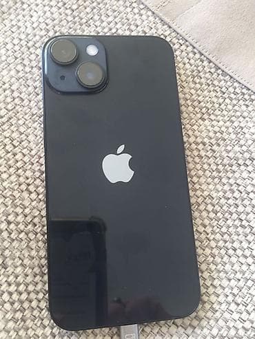 Мобильные телефоны и аксессуары: IPhone 13, Черный — 2