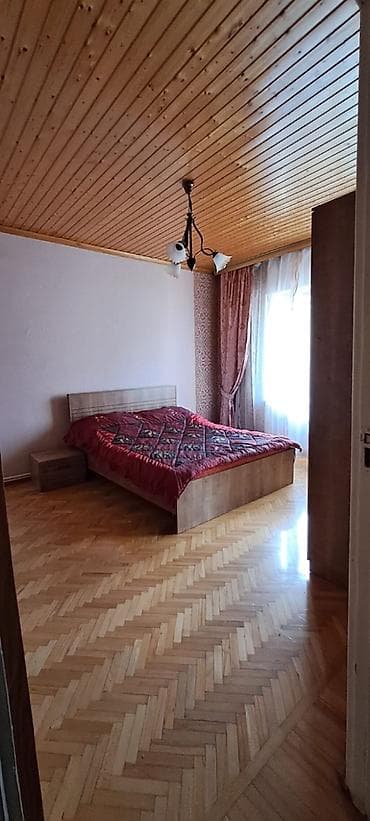3 otaqlı kiraye evler: Menzil Azadliq pr.Koala parkinin yaxinligindadir. 3 otaqlidir.Qiymetde — 9