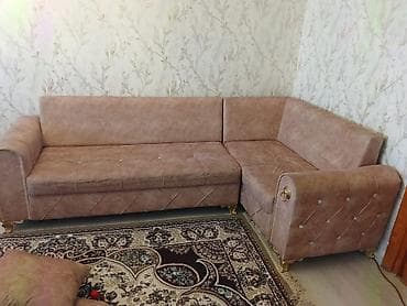 kamp stolu: Künc divan, Divan — 1