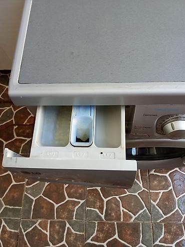 paltar qurudan masin satilir: Paltaryuyan maşın LG, 5 kq, İşlənmiş, Avtomat, Qurutma var, Kredit yoxdur, Ödənişli çatdırılma — 5