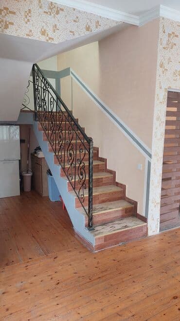 ucar ev: Pirşağı qəs. 4 otaqlı, 180 kv. m — 30