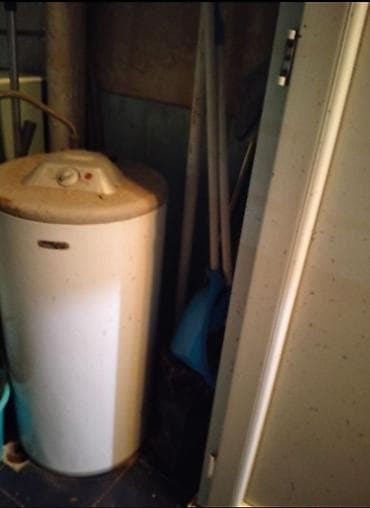 Ariston tecili satlir Qiymet 120 azn.Ünvan Gənclik (3332) Elmira x