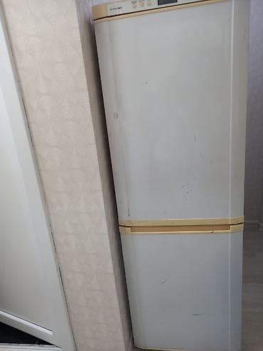 İşlənmiş 2 qapılı Samsung Soyuducu Satılır